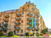 Satılır 1 otaqlı 35 m2 köhnə tikili Şah İsmayıl Xətai m.