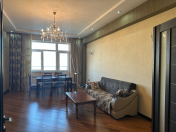 İcarəyə verilir 3 otaqlı 130 m2 yeni tikili Elmlər Akademiyası m.