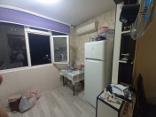Satılır 2 otaqlı 45 m2 köhnə tikili Qara Qarayev m.