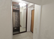 İcarəyə verilir 2 otaqlı 65 m2 köhnə tikili Elmlər Akademiyası m.