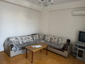 İcarəyə verilir 2 otaqlı 80 m2 yeni tikili Əhmədli m.