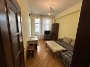 Satılır 2 otaqlı 60 m2 yeni tikili İnşaatçılar m.