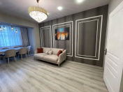 Satılır 2 otaqlı 60 m2 köhnə tikili Yeni Yasamal