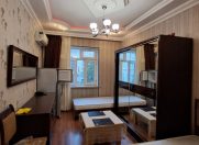 İcarəyə verilir 1 otaqlı 20 m2 köhnə tikili 28 May m.