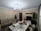 Satılır 4 otaqlı 120 m2 yeni tikili Şah İsmayıl Xətai m.