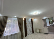 Satılır 2 otaqlı 40 m2 köhnə tikili Xalqlar Dostluğu m.