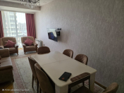 Satılır 2 otaqlı 76 m2 yeni tikili Bakıxanov