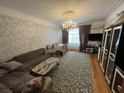 Satılır 3 otaqlı 70 m2 köhnə tikili Sərhədçi İdman kompleksi