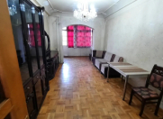 İcarəyə verilir 2 otaqlı 55 m2 köhnə tikili İnşaatçılar m.