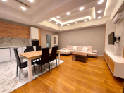 Satılır 3 otaqlı 130 m2 yeni tikili Yasamal r.