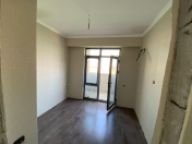 Satılır 2 otaqlı 50 m2 yeni tikili Elmlər Akademiyası m.