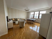 İcarəyə verilir 3 otaqlı 110 m2 yeni tikili Şah İsmayıl Xətai m.