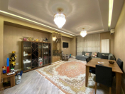 Satılır 3 otaqlı 148 m2 yeni tikili Bakı