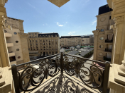 Satılır 8 otaqlı 220 m2 yeni tikili Bayıl