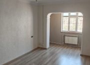 Satılır 2 otaqlı 70 m2 köhnə tikili Xalqlar Dostluğu m.