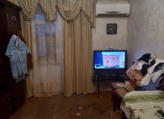 Satılır 1 otaqlı 41 m2 köhnə tikili Nəriman Nərimanov m.