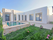 Satılır 4 otaqlı 140 m2 həyət evi Şüvəlan