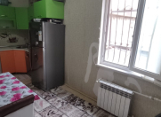 İcarəyə verilir 2 otaqlı 60 m2 həyət evi Nizami m.