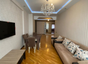 İcarəyə verilir 4 otaqlı 140 m2 yeni tikili Elmlər Akademiyası m.