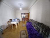 Satılır 3 otaqlı 70 m2 köhnə tikili Neftçilər m.