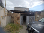 Satılır 4 otaqlı 1.5 m2 həyət evi Saray