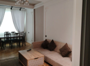 İcarəyə verilir 3 otaqlı 117 m2 yeni tikili Gənclik m.