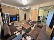 İcarəyə verilir 3 otaqlı 120 m2 yeni tikili Azadlıq meydanı