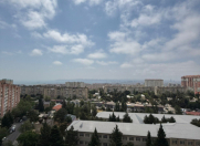 Satılır 2 otaqlı 56 m2 köhnə tikili Neapol dairəsi