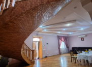 Satılır 6 otaqlı 320 m2 həyət evi Sulutəpə