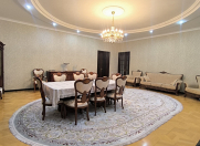 Satılır 6 otaqlı 240 m2 həyət evi Gəncə