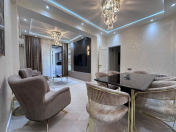 İcarəyə verilir 3 otaqlı 105 m2 yeni tikili 28 May m.