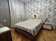 Satılır 3 otaqlı 110 m2 yeni tikili İnşaatçılar m.