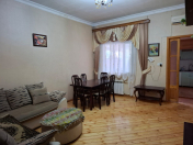 İcarəyə verilir 3 otaqlı 100 m2 həyət evi Ağ şəhər