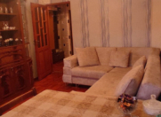 Satılır 2 otaqlı 40 m2 köhnə tikili Xalqlar Dostluğu m.