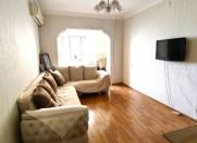 Satılır 3 otaqlı 70 m2 köhnə tikili Həzi Aslanov m.