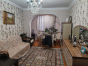 Satılır 3 otaqlı 85 m2 köhnə tikili Gənclik m.