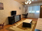 İcarəyə verilir 2 otaqlı 65 m2 yeni tikili İnşaatçılar m.