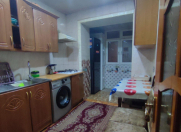 Satılır 3 otaqlı 62 m2 köhnə tikili Nizami r.