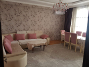 Satılır 2 otaqlı 60 m2 yeni tikili Xalqlar Dostluğu m.