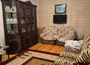 İcarəyə verilir 3 otaqlı 65 m2 köhnə tikili Həzi Aslanov m.