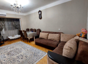 Satılır 3 otaqlı 87 m2 köhnə tikili Əhmədli m.