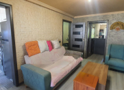 Satılır 2 otaqlı 60 m2 köhnə tikili Gənclik m.