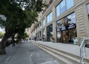 İcarəyə verilir 2 otaqlı 145 m2 obyekt 28 May m.