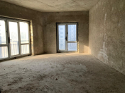Satılır 5 otaqlı 240 m2 yeni tikili Ağ şəhər