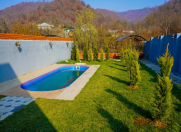 İcarəyə verilir 70 otaqlı 2 m2 həyət evi Lerik