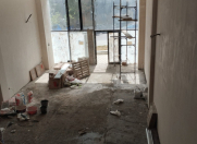 İcarəyə verilir 1 otaqlı 140 m2 obyekt 28 May m.