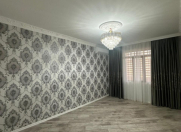 Satılır 2 otaqlı 45 m2 köhnə tikili Mərkəzi Univermaq