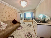 Satılır 4 otaqlı 80 m2 köhnə tikili Neftçilər m.