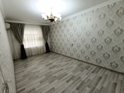 Satılır 2 otaqlı 65 m2 köhnə tikili Y.Günəşli