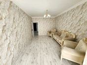 Satılır 2 otaqlı 70 m2 köhnə tikili Gənclik m.